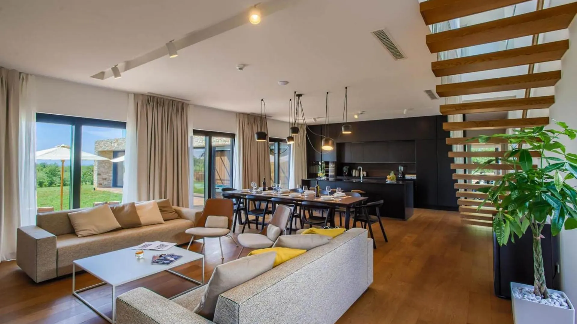 Villa Novica Platinum - 4 Bedroom Villa - Rural Countryside setting - Jacuzzi Sauna&Gym Jasenovica  0*, Jasenovica (Istria) Croazia