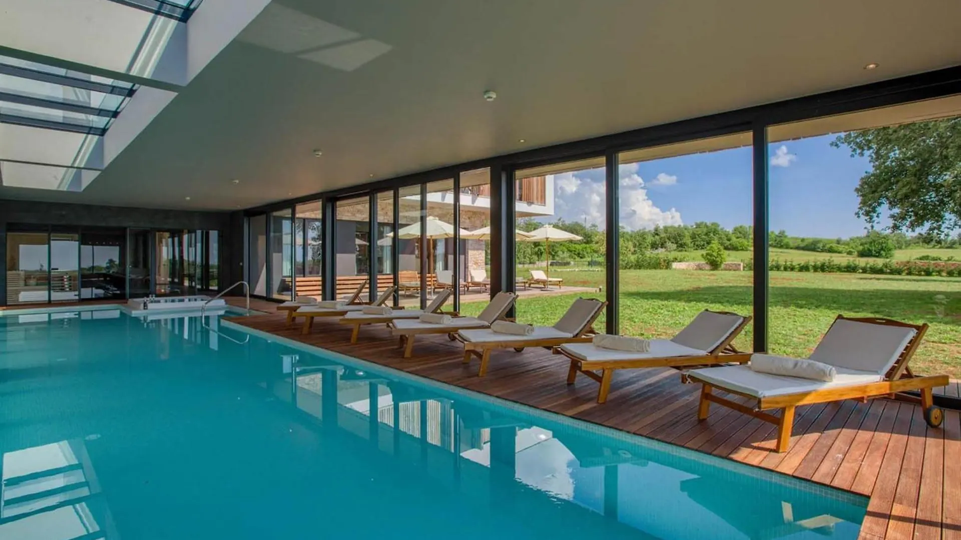 Elegant Istria Villa 18M Private Pool Villa Novica Platinum 4 Bedrooms Jacuzzi Sauna And Gym Jasenovica